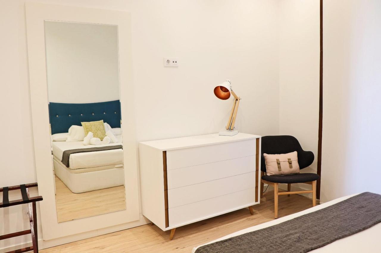 For You Rentals New Design Apartment Temporal Puerta Del Sol Pre10A Madrid Exterior photo