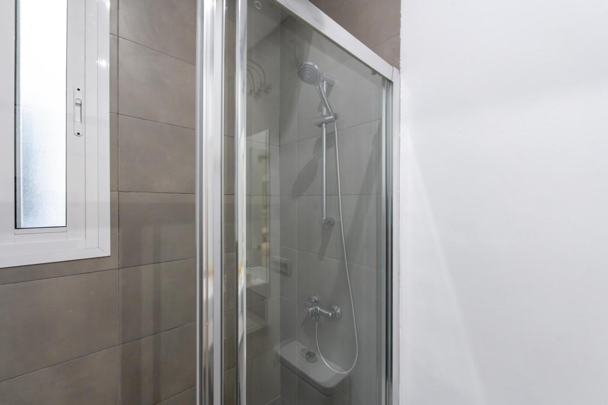 For You Rentals New Design Apartment Temporal Puerta Del Sol Pre10A Madrid Exterior photo