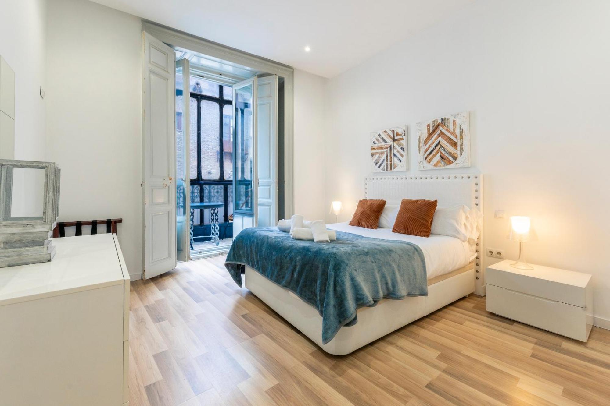 For You Rentals New Design Apartment Temporal Puerta Del Sol Pre10A Madrid Exterior photo